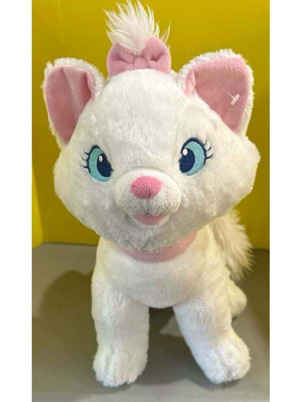 Disney Store Exclusive Original Aristocats Marie Plush Cat Stuffed Animal 13”